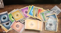 215 Pokemon Energy Cards Lot - NM/LP Bulk for Deck Building & Crafts! - Image 3