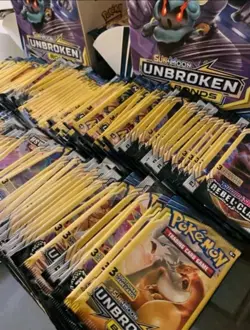 1 × Pokemon Sun & Moon Unbroken Bonds 3 Card Mini Booster Pack - Image 1