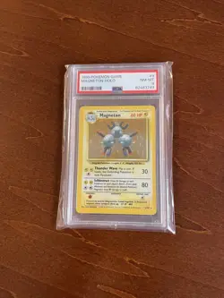 Magneton 9/102 Base Set Holo Rare Card WOTC Pokemon TCG - Image 1