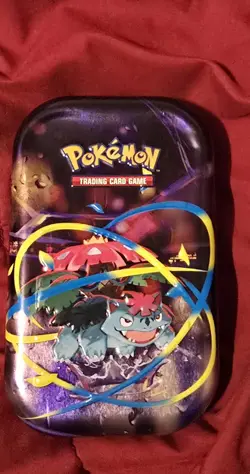 Mega Venusaur Mini Tin With Over 50 Mixed Pokemon Cards. No packs - Image 1