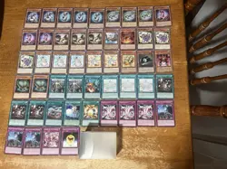 Yu-Gi-Oh Graydle / Penguin deck Comes Sleeved And Deck Box lot 7 - Image 1