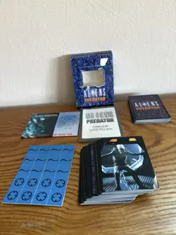 ALIENS PREDATOR CCG STARTER DECK PREMIERE EDITION 1997+ 25 LOOSE CARDS 85 TOTAL - Image 1