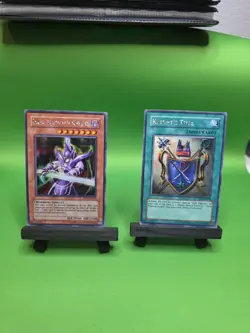Dark Magician Knight ROD-EN001 & Knight’s Title EN002 Parallel Rare Set LP - Image 1