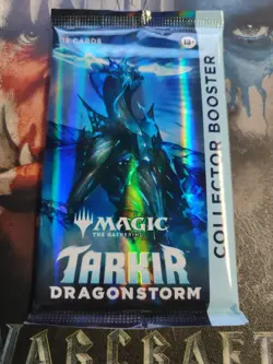 Magic: The Gathering Tarkir Dragonstorm Collector Booster Pack - Image 1