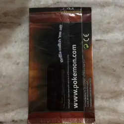 Pokemon Detective Pikachu Movie 2-Card Booster Pack (with SM190 Promo Holo Rare) - Image 2
