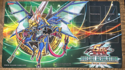 Konami 🔥 Duelist Revolution Sneak Peek Playmat Dragon knight Yugioh 2010 - Image 1