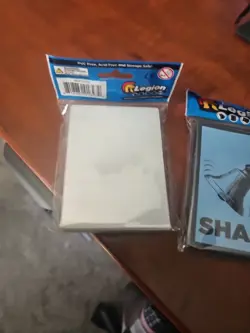 Legion 100 Standard Card Sleeves Double Matte - Image 2