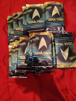 32 Pack Lot Star Trek 1996 Skybox 15 Card Booster Pack The CARD GAME - SEALED - Image 1