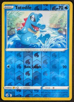 Totodile 2021 Fusion Strike Reverse Holo Pokemon Card 055/264 (NM) - Image 1