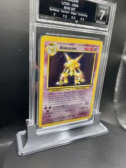 GG 7 Alakazam 1/102 Base Set Holo Pokemon Card Excellent WOTC vintage - Image 2