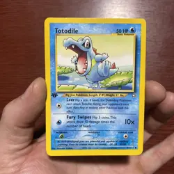 1st Edition Totodile 81/111 Neo Genesis Set Rare Vintage Pokemon Card c527 - Image 1