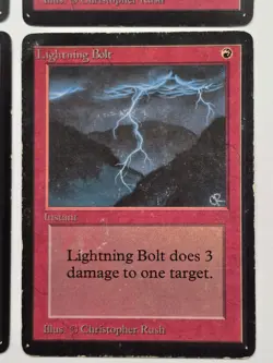 4x Lightning Bolt (CE) Collector's/International Edition - Image 5