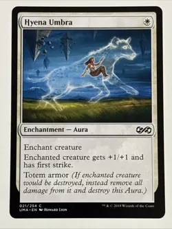 MTG Ultimate Masters Hyena Umbra 021/254 LP - Image 1