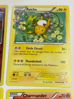 Pokemon TCG - 13 Nearmint to Light PLay Card Lot - Generations: Radiant Collecti - Image 4