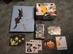 Huge Pokemon card Lot - Image 1