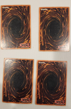 Yugioh TCG 1st Edition Lot of 65 - SDK-001, SKY-006 - Poor Condition - Image 4