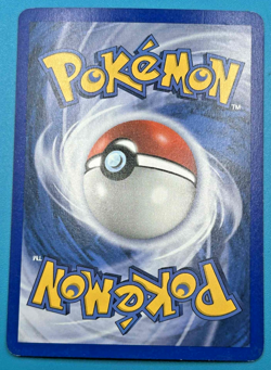 2005 Pokemon TCG Rayquaza EX Emerald Holo Card 9/106 Rare - Image 2