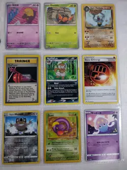 CGC 5.5 - Magneton 9/102 SHADOWLESS HOLO RARE Base Set Pokemon Card 9/102 - Image 4