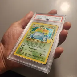2021 Pokemon Celebrations Classic Collection #15 Venusaur-Holo PSA 10 - Image 4
