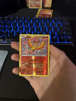 Moltres 9/124 Reverse Holo Rare XY Fates Collide LP English Pokemon Card - Image 1