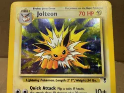 Jolteon 14/110 Legendary Collection Holo Rare 14/110 2002 Pokemon TCG - Image 2