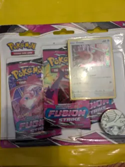 2016 Ultra Pro Pokemon 9 Pocket Portfolio Sword and Shield Fusion Strike Sealed - Image 5