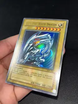 Yugioh Blue-Eyes White Dragon SDK-001 Ultra Rare ORIGINAL PRINT NM - Image 3