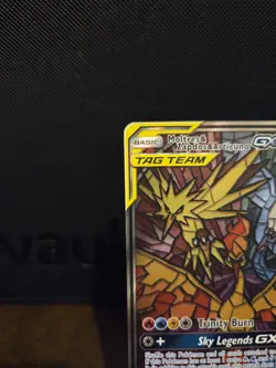 Pokemon TCG Moltres Zapdos Articuno GX SM210 Hidden Fates ETB Promo 🌟🌟🌟 - Image 2