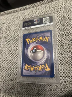 PSA 9 Pokemon TCG 1999 Jungle #33/64 Butterfree 1st Edition Uncommon WOTC - Image 2