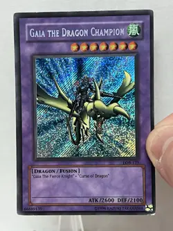 YuGiOh! Gaia the Dragon Champion LOB-125 Secret Rare Reverse Foil Error NM/LP - Image 3