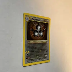 Magneton 10/64 Neo Revelation Holo Rare Unlimited WOTC Pokemon TCG - Image 3