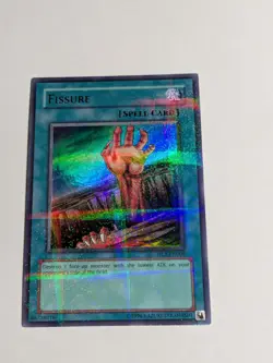 Yugioh Fissure HL2-EN006 Ultra Parallel Rare LP - Image 1
