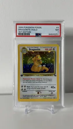 Dragonite 4/62 - 1st Edition Fossil PSA 7 Pokemon card Near MINT Holo - Image 1