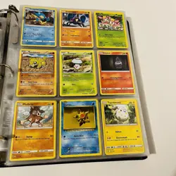 Pokemon Binder Lot 360 Cards Charizard Binder Common Uncommon Bulk TCG - Image 4