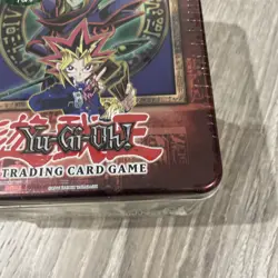 2003 YU-GI-OH DARK MAGICIAN DESIGN SEALED TIN VINTAGE - Image 3