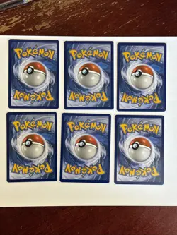 LOT OF 12 MIXED POKEMON CARDS - LIGHTLY PLAYED AND IN EXCELLENT CONDITION - Image 3