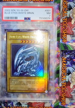 Yugioh Blue-Eyes White Dragon SDK-001 Ultra Rare Holo Bleed Konami 2002 PSA NM - Image 2
