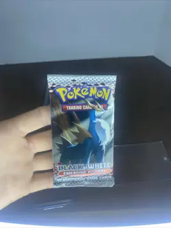 Pokemon Black & White Emerging Powers Booster Packs Set of 4 With Acrylic Cases - Image 5