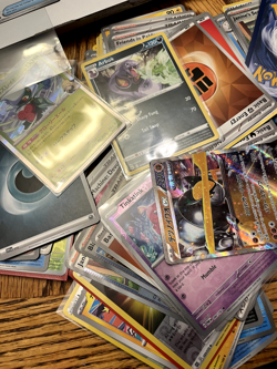Bulk pokemon cards- 50 pokemon cards. Rare, holographic, and commons - Image 5