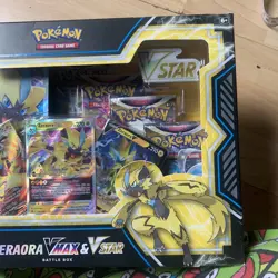 Pokemon ZERAORA VMax & VStar Battle Box - Lost Origin/Astral Radiance NEW/SEALED - Image 5