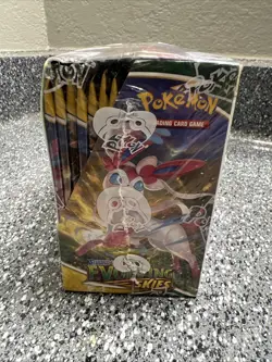 Pokemon Sword & Shield Evolving Skies Booster Box 36 Packs FACTORY - Image 2