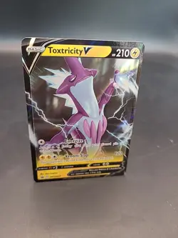 Pokemon - Toxtricity V - SWSH017 - Black Star Promo - Half Art Card - Image 2