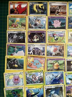 Pokemon TCG Vivid Voltage 90 Card Bundle Regular Common Uncommon Near Mint - Image 2