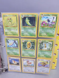 151 pc Pokeman huge lot collection 1999 cards deck set binder vintage - Image 3