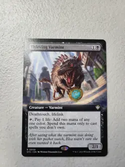 1x MTG Thieving Varmint 059 Borderless Commander Outlaws of Thunder Junction MTG - Image 1