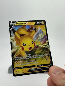 2020 Sword & Shield Pikachu V Vivid Voltage 43/185 NM Pokemon TCG - Image 3