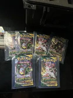 Pokemon TCG Evolving Skies Booster Packs Complete Art Set Lot Of 4 Packs New + 2 - Image 1