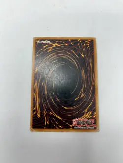 Yugioh TCG 1996 1st Edition Dark Magician Holo Foil Rare HTF Preowned VTG Card - Image 3