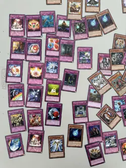 Yu-Gi-Oh! 400+ Card Lot LP/NM w/ Vintage Tin, Sleeves & Bonus Toy - Image 4