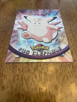 Clefable #36 - TOPPS 1999 Pokemon Card - Black Logo - Textured Flames Holo - Image 3